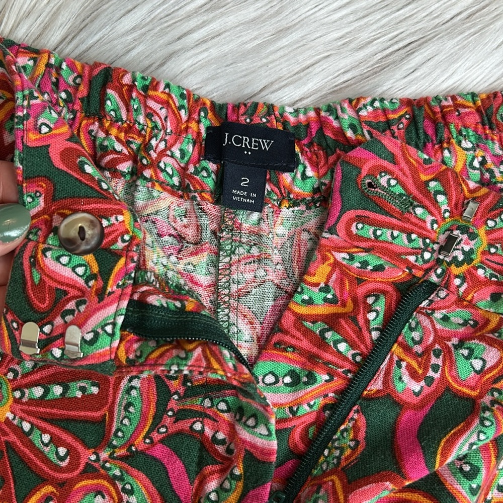 J Crew Linen Blend Floral Shorts Pink Red Green Women’s Size 2 - Picture 8 of 9